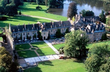 Vaux De Cernay Abbey Tour